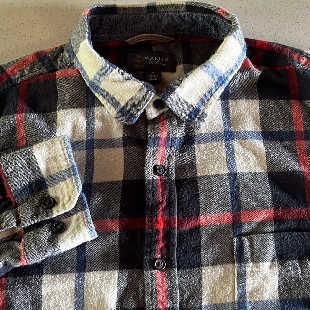 Wallin & Bros Plaid Flannel Button Front Mens XL